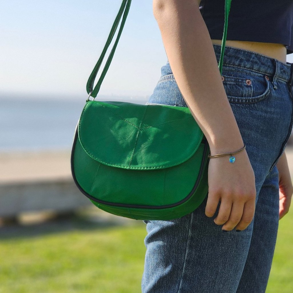 Leather D-Model Shoulder Bag M-I - Newage Leather Bags