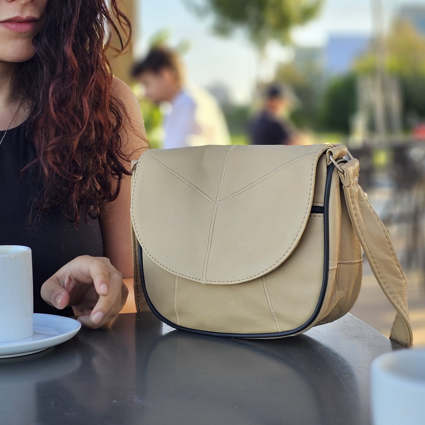 Leather D-Model Shoulder Bag M-I - Newage Leather Bags