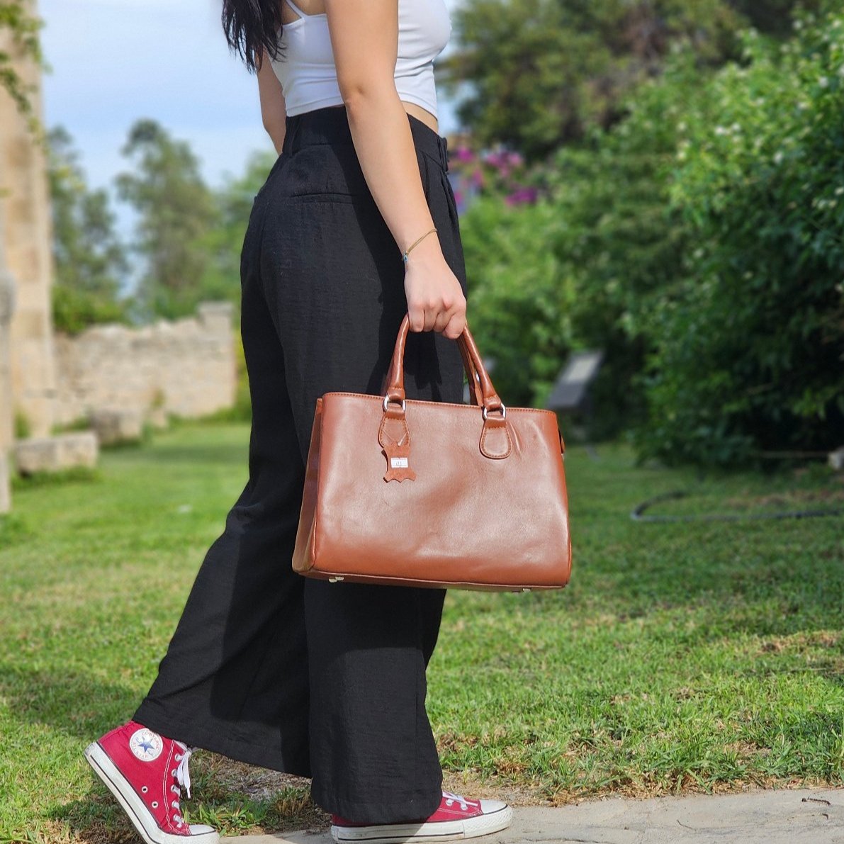Elegant Leather Shoulder & Hand Bag M-II Newage Leather Bags