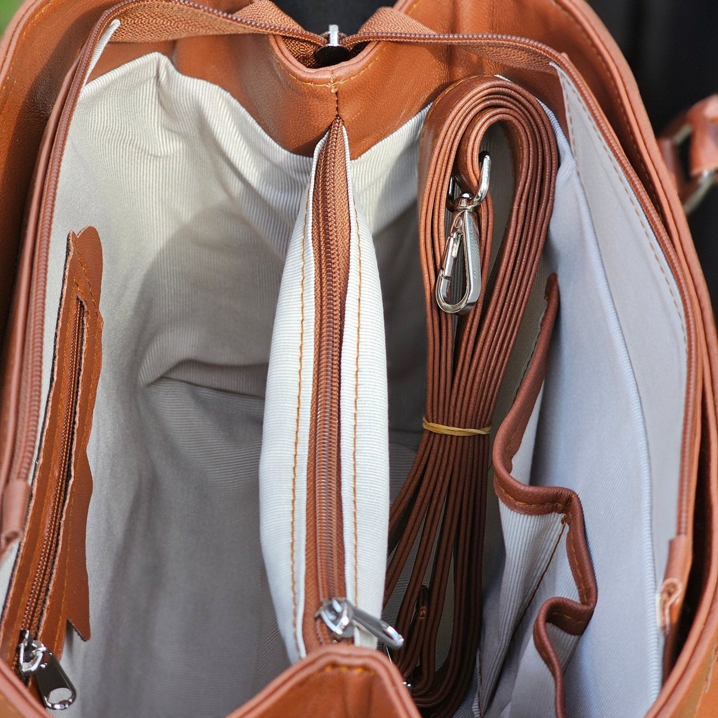 Elegant Leather Shoulder & Hand Bag M-II Newage Leather Bags