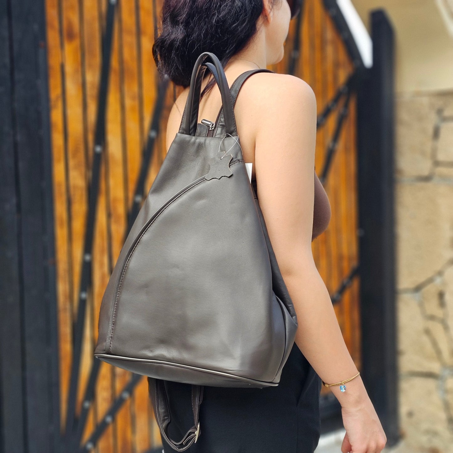 Elegant Leather Pear-Shaped Backpack Large M-I Newage Leather Bags
