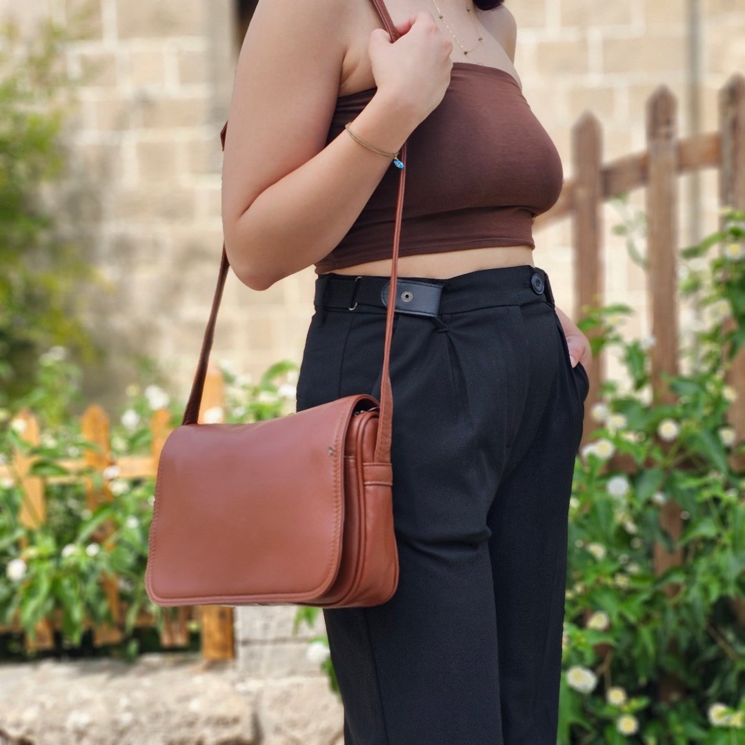 Classic Leather Shoulder Bag M-I Newage Leather Bags