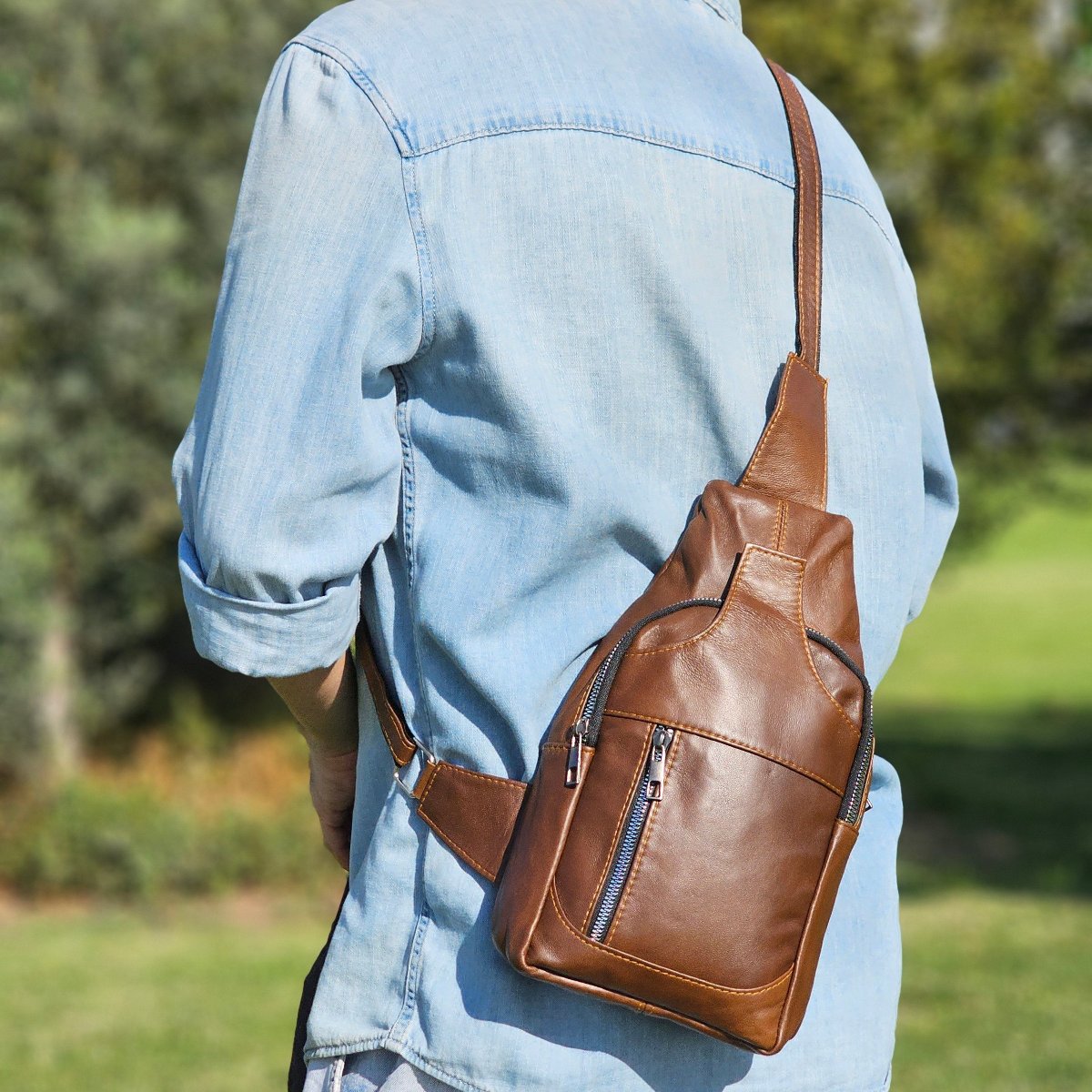 Leather crossbody bag